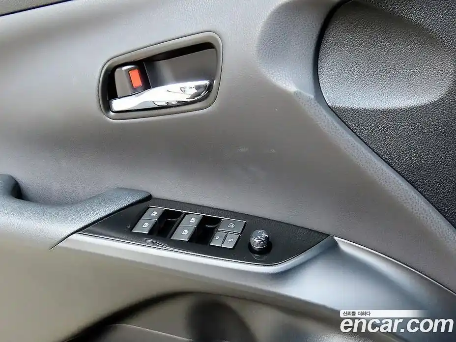 Toyota Prius 2016 1.8 Автомат в Москве № 609943, фото 11