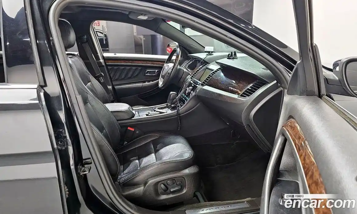 Ford Taurus 2014 2.0 Автомат в Москве № 610204, фото 10