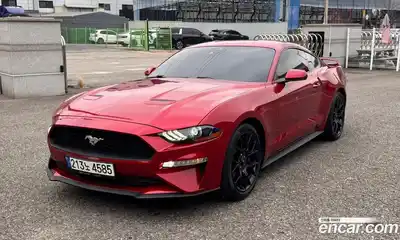 Ford Mustang, 2021