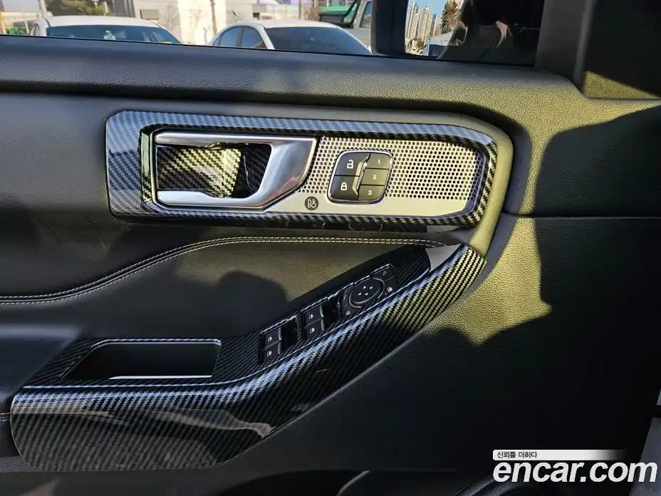 Ford Explorer 2020 2.3 Автомат в Москве № 610316, фото 15