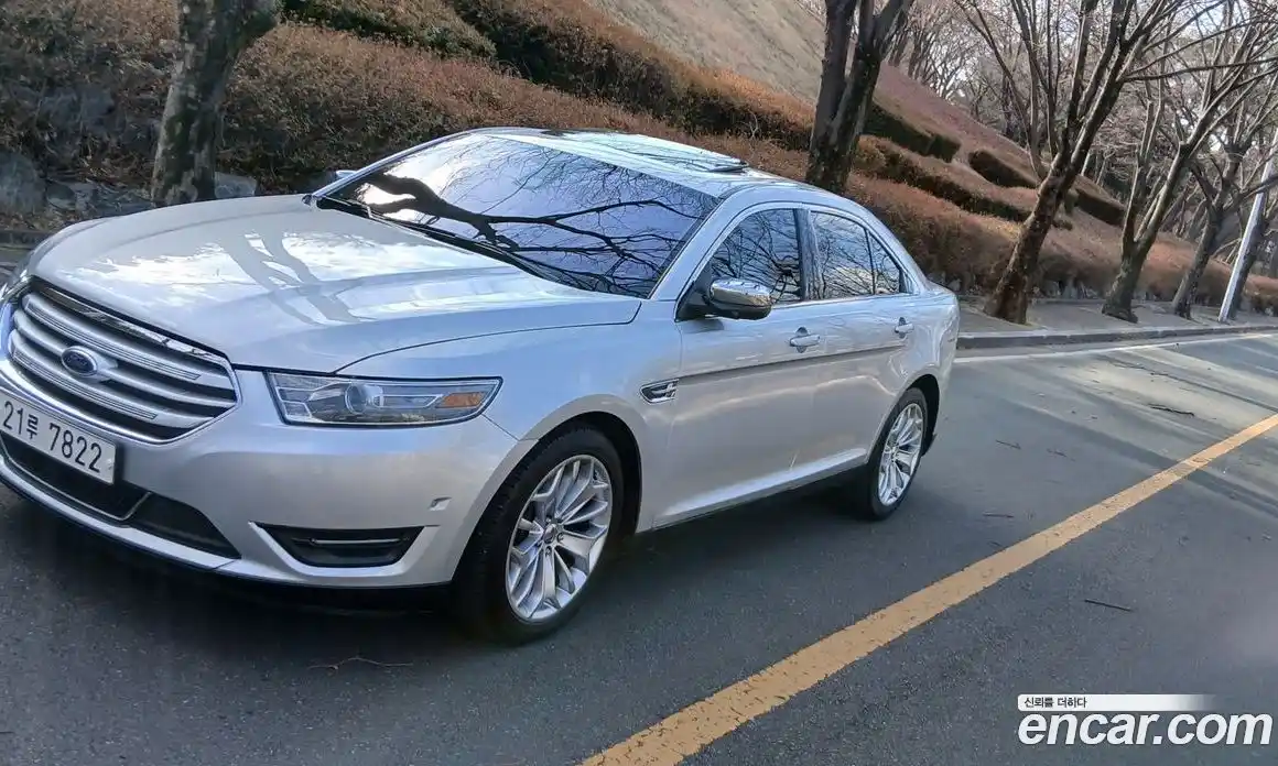 Ford Taurus 2013 3.5 Автомат в Москве № 610400, фото 4