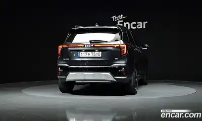 Kia Seltos 2023 1.6 Автомат в Москве № 610920, миниатюра 4