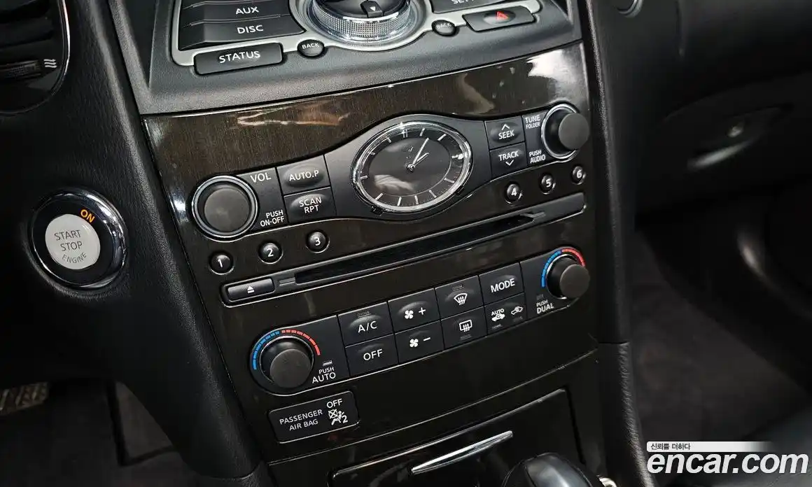 Infiniti QX50 2016 3.7 Автомат в Москве № 610938, фото 19