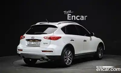 Infiniti QX50 2016 3.7 Автомат в Москве № 610938, миниатюра 2