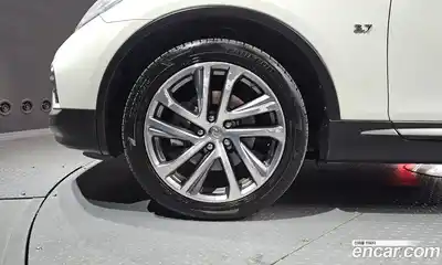 Infiniti QX50 2016 3.7 Автомат в Москве № 610938, миниатюра 5