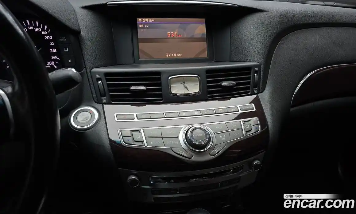 Infiniti M 2013 3.7 Автомат в Москве № 611024, фото 16