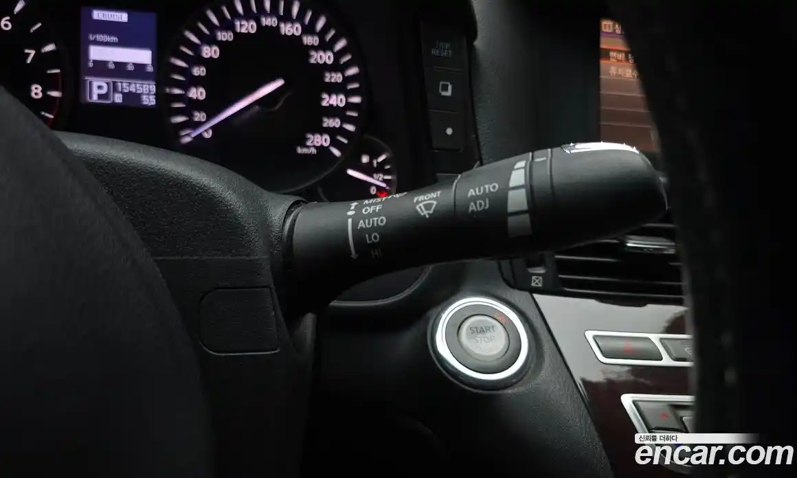 Infiniti M 2013 3.7 Автомат в Москве № 611024, фото 17