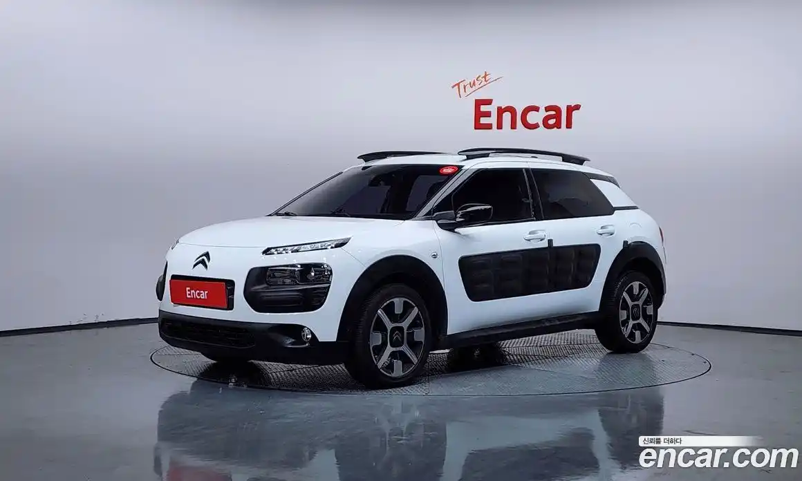 Citroen C4 Cactus 2017 1.6 Автомат в Москве № 611921, фото 1