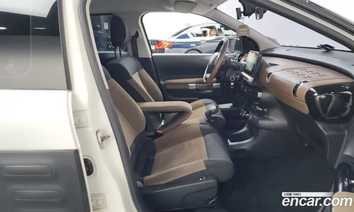 Citroen C4 Cactus 2017 1.6 Автомат в Москве № 611921, фото 11