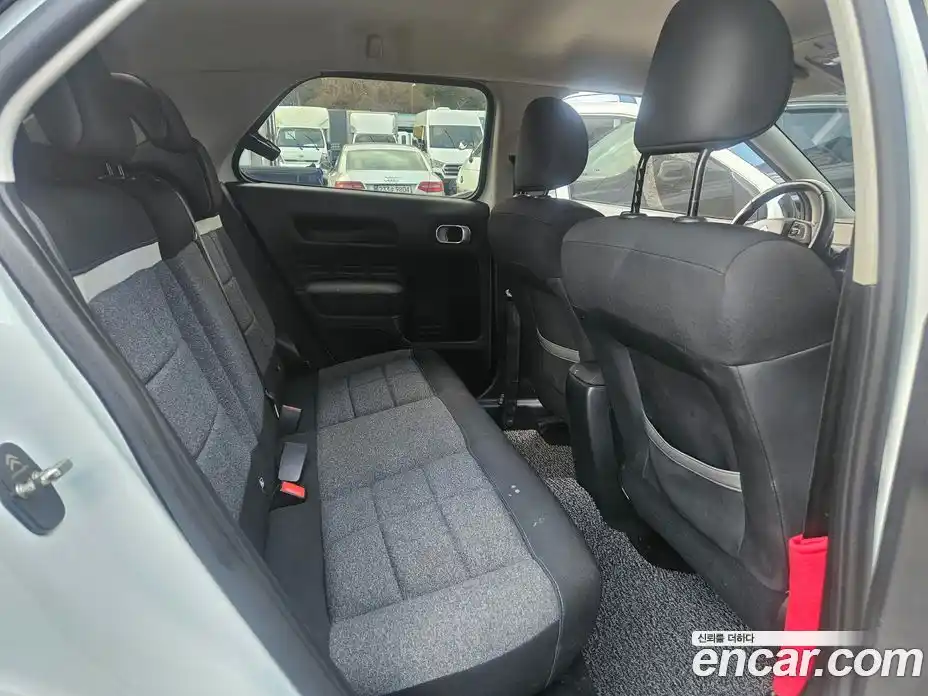 Citroen C4 Cactus 2019 1.6 Автомат в Москве № 611942, фото 15