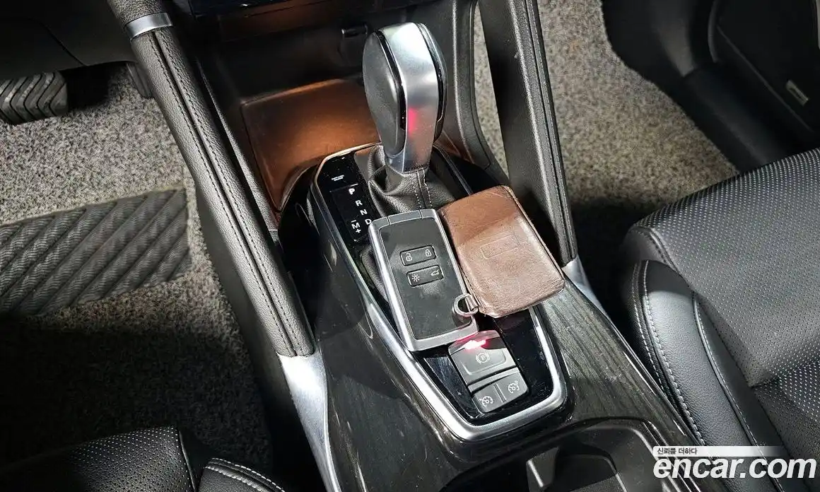 Renault QM6 2019 2.0 Автомат в Москве № 612152, фото 9