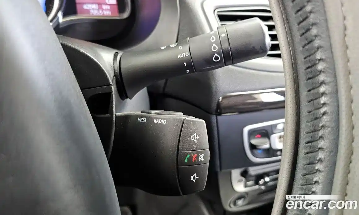 Renault SM3 2014 1.6 Автомат в Москве № 612510, фото 18