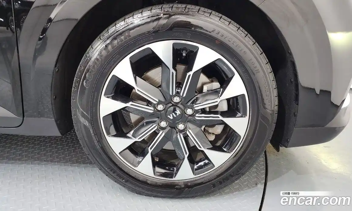 Kia Canival 2021 2.2 Автомат в Москве № 612577, фото 5