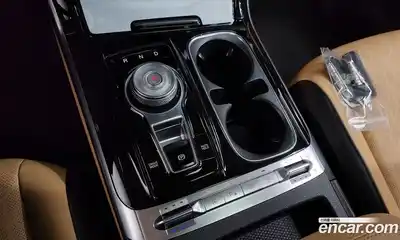 Kia Canival 2021 2.2 Автомат в Москве № 612577, миниатюра 9