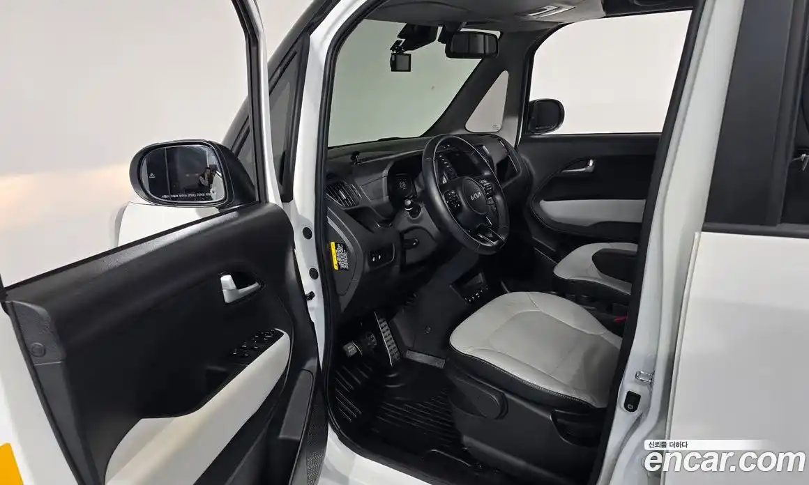 Kia Ray 2024 1.0 Автомат в Москве № 612807, фото 9