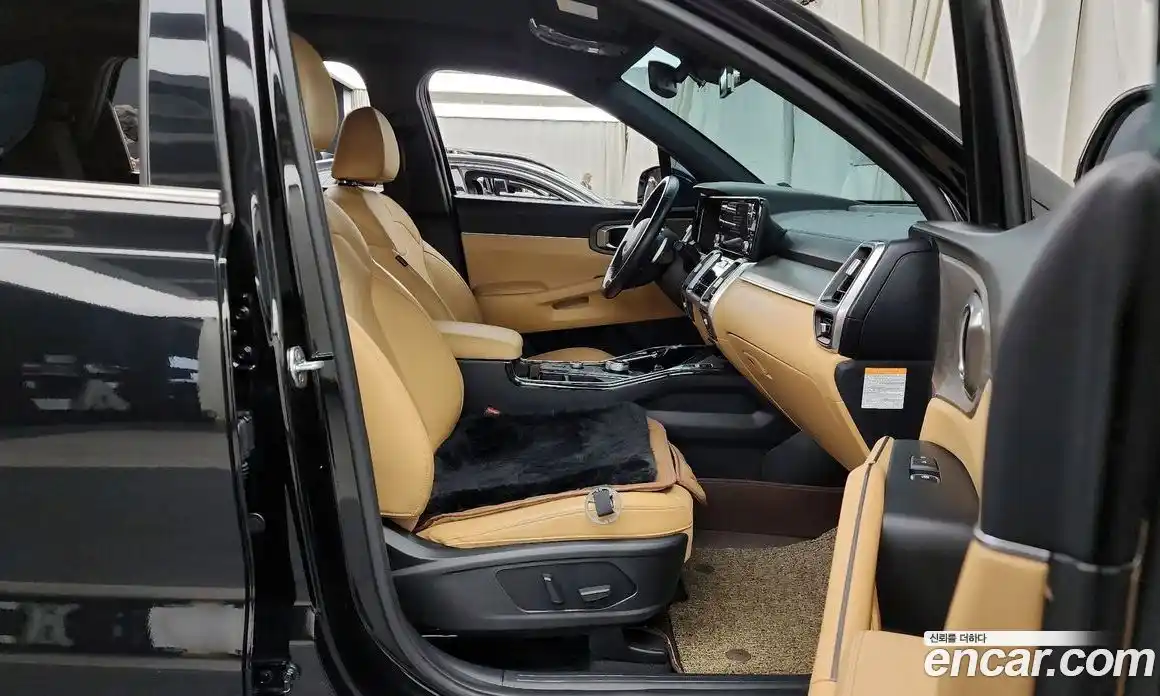 Kia Sorento 2022 1.6 Автомат в Москве № 613305, фото 11