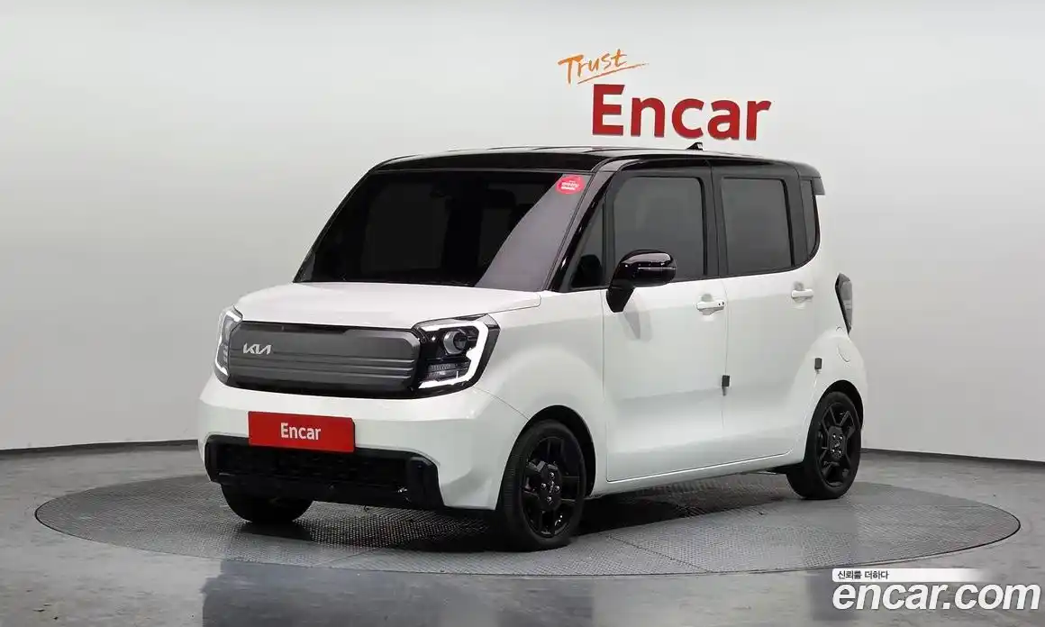 Kia Ray 2024 1.0 Автомат в Москве № 613609, фото 1