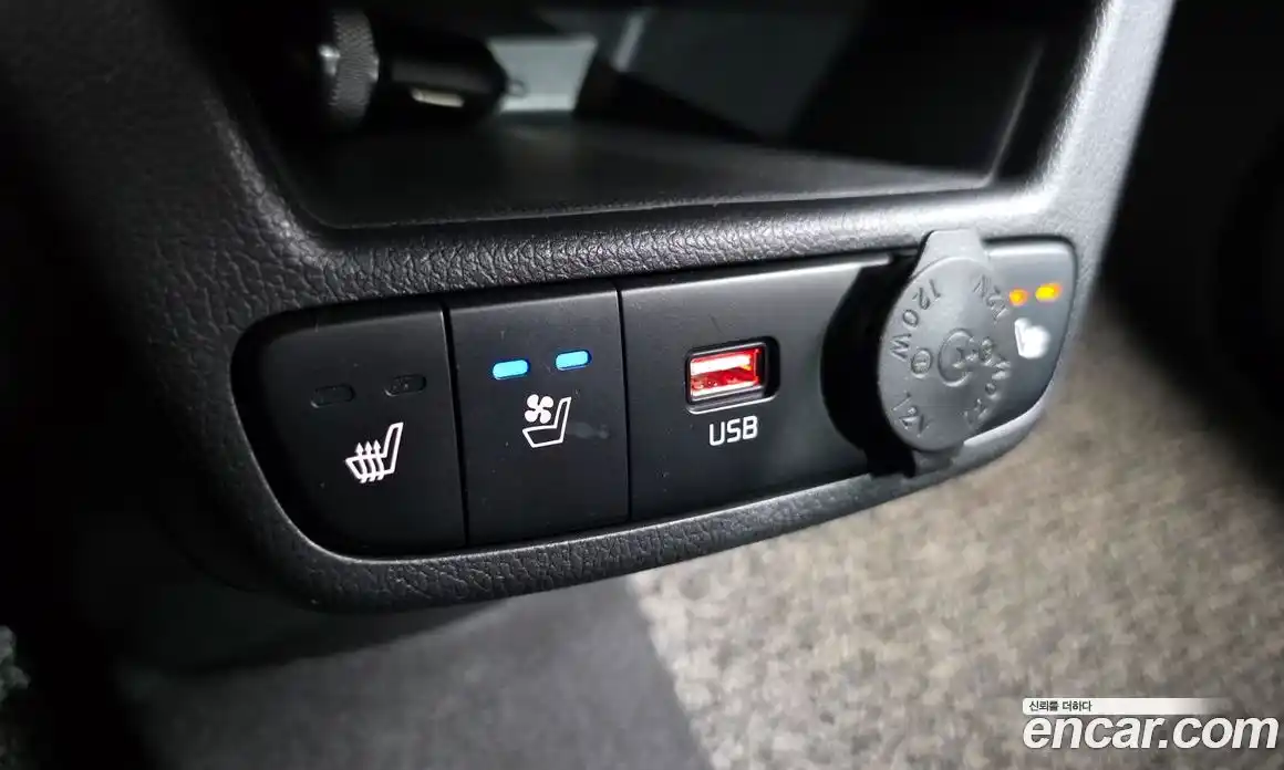 Kia Ray 2024 1.0 Автомат в Москве № 613609, фото 18