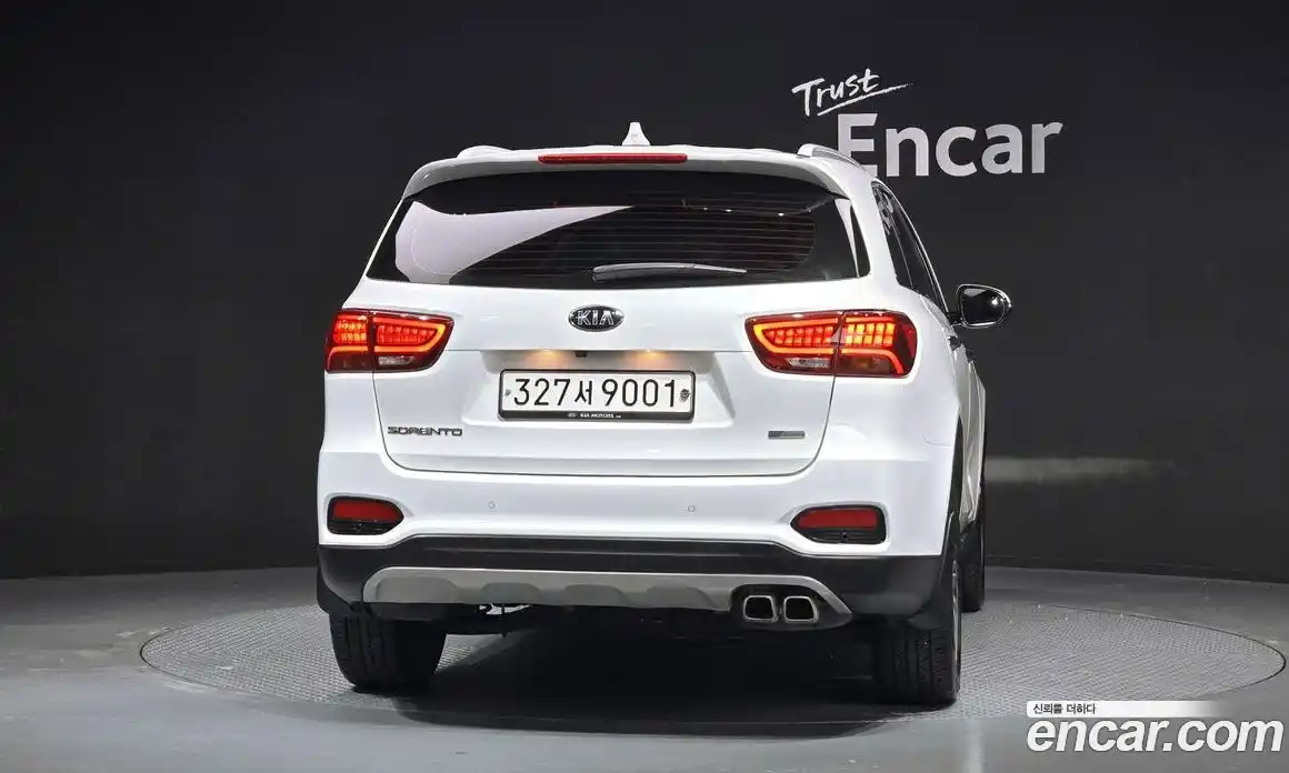 Kia Sorento 2020 2.0 Автомат в Москве № 613801, фото 4