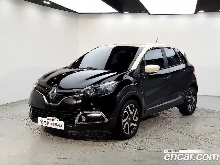 Renault QM3 2014 1.5 Автомат в Москве № 614192, фото 2