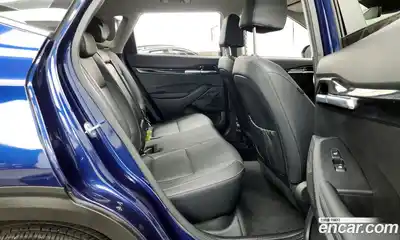 Kia Seltos 2023 1.6 Автомат в Москве № 614272, миниатюра 11