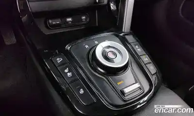 Kia Seltos 2023 1.6 Автомат в Москве № 614272, миниатюра 8