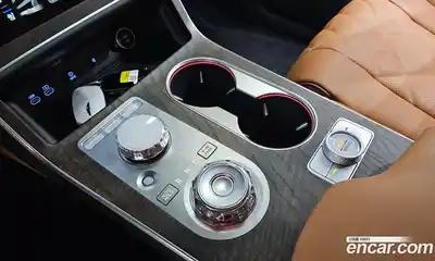 Genesis GV80 2025 2.5 Автомат в Москве № 614490, миниатюра 9