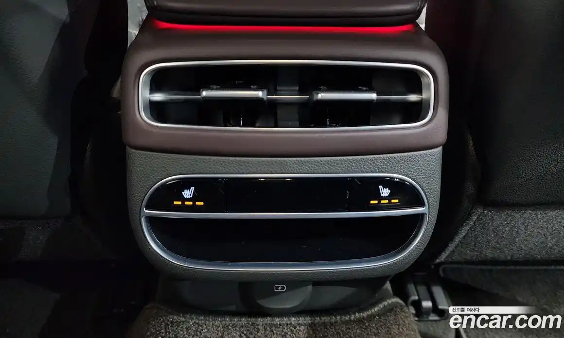 Genesis GV70 2023 2.5 Автомат в Москве № 614903, фото 18