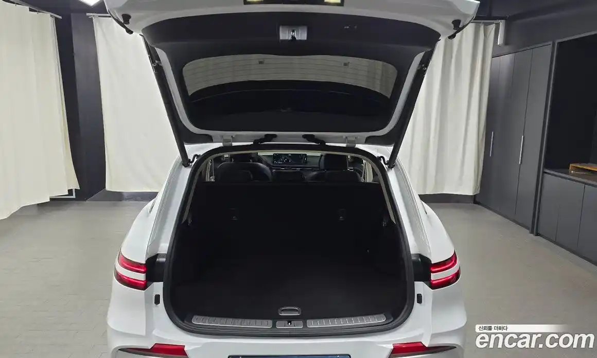 Genesis GV70 2022 0.1 Автомат в Москве № 614982, фото 20