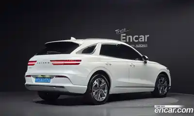 Genesis GV70 2022 0.1 Автомат в Москве № 614982, миниатюра 2