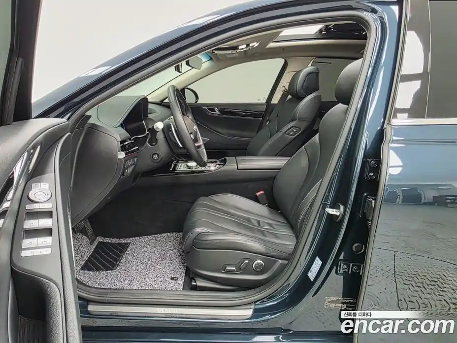 Genesis G80 2023 2.5 Автомат в Москве № 615375, фото 9