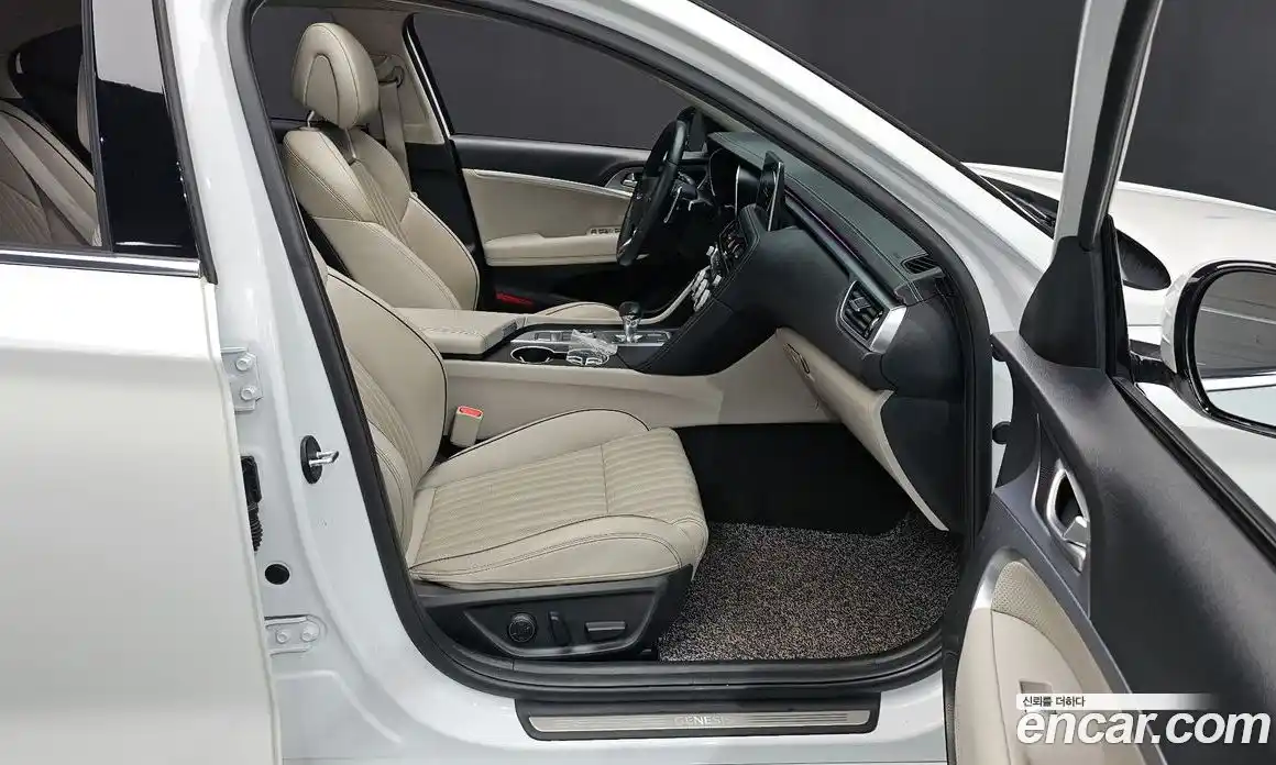 Genesis G70 2019 2.0 Автомат в Москве № 615482, фото 11