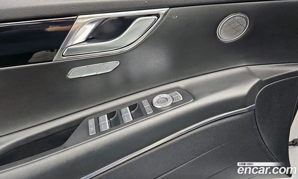 Genesis GV80 2020 3.0 Автомат в Москве № 615655, фото 16