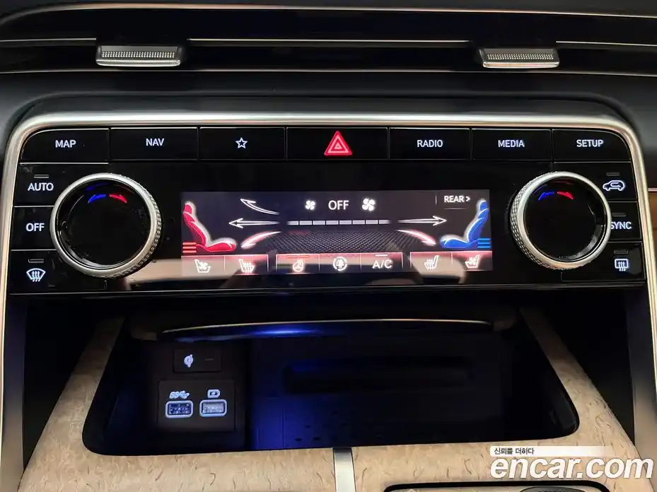 Genesis GV80 2022 3.0 Автомат в Москве № 615718, фото 8