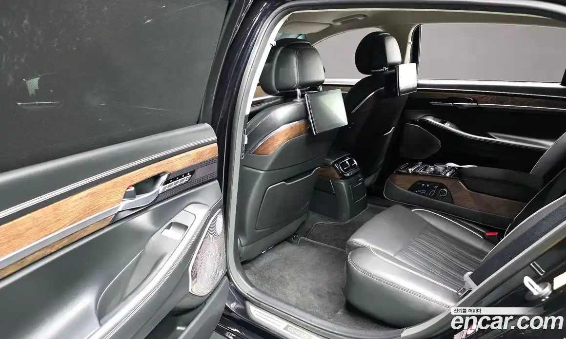 Genesis G90 2020 5.0 Автомат в Москве № 615734, фото 12