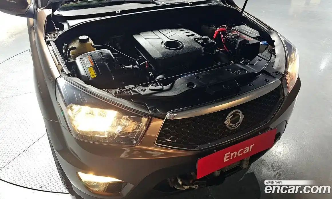 SsangYong Korando 2015 2.0 Автомат в Москве № 616475, фото 6