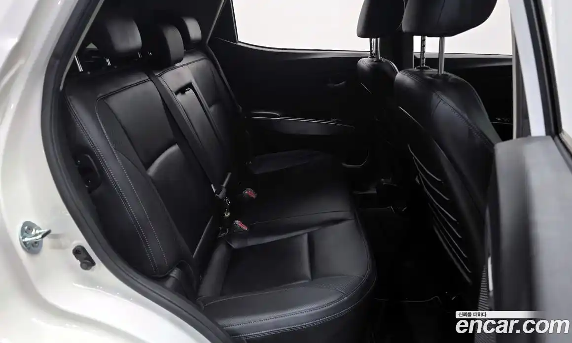 SsangYong TIBOLI 2021 1.6 Автомат в Москве № 616595, фото 12