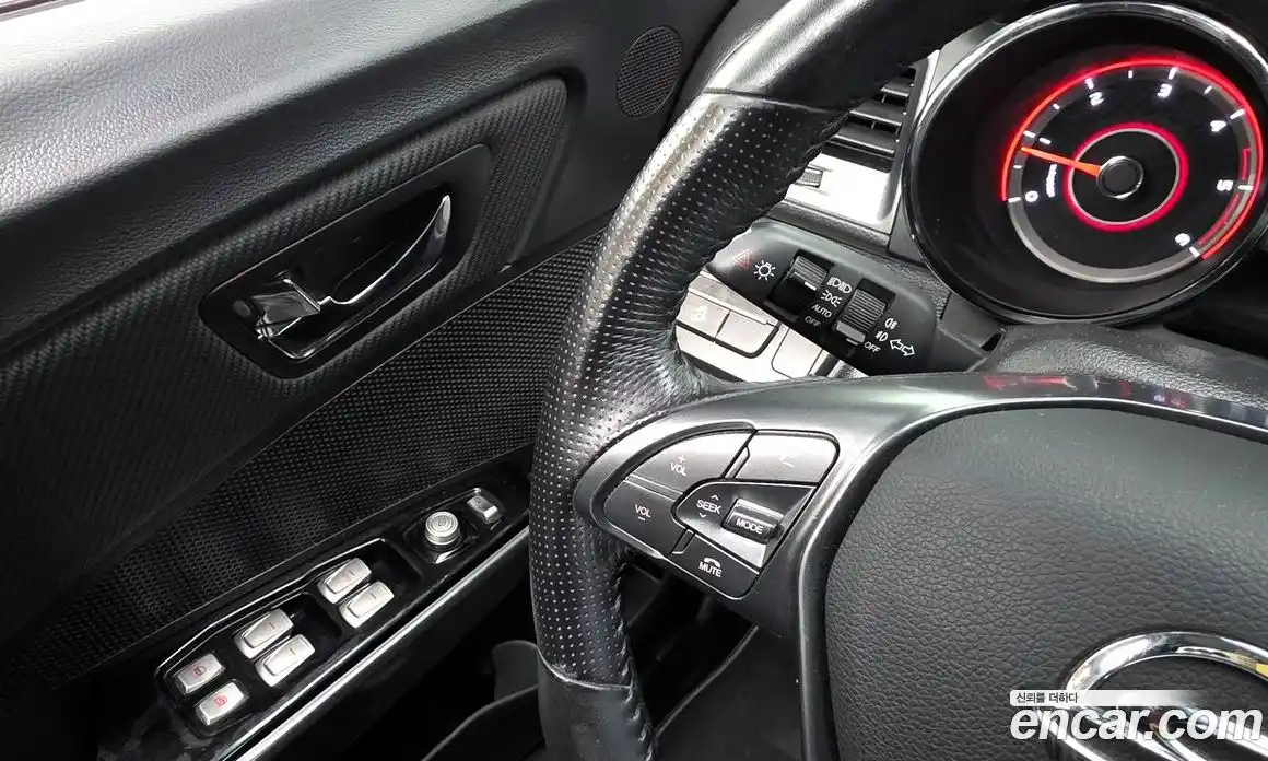 SsangYong TIBOLI 2019 1.6 Автомат в Москве № 616805, фото 17