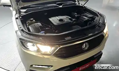 SsangYong Rexton 2018 2.2 Автомат в Москве № 616827, миниатюра 6
