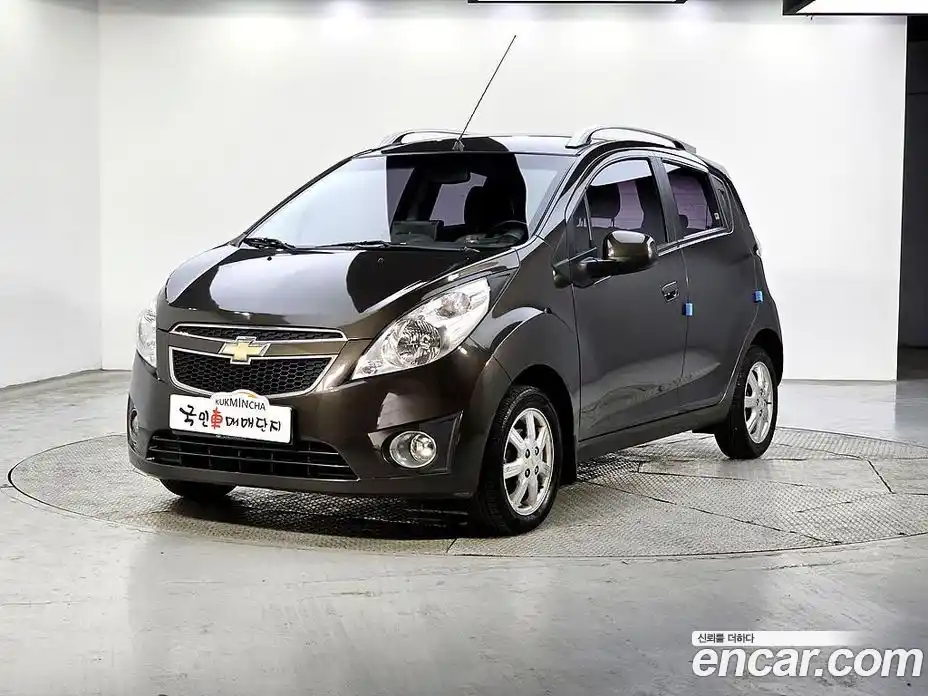 Chevrolet Spark 2012 1.0 Автомат в Москве № 617024, фото 1