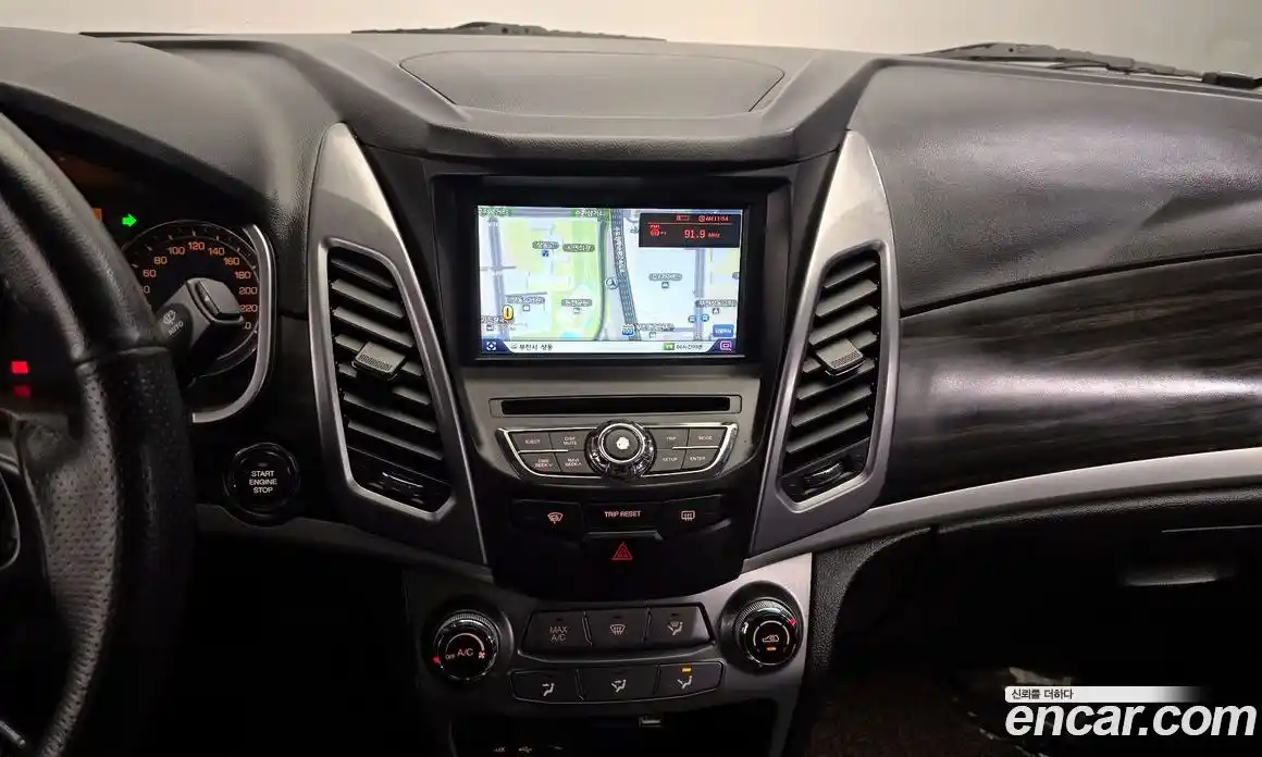 SsangYong Korando 2017 2.2 Автомат в Москве № 617163, фото 14