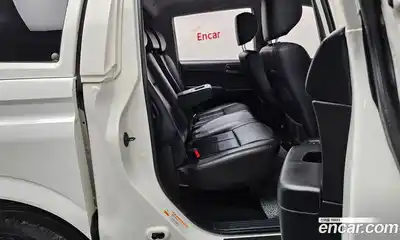 SsangYong Korando 2016 2.0 Автомат в Москве № 617303, миниатюра 12