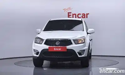 SsangYong Korando 2016 2.0 Автомат в Москве № 617303, миниатюра 3