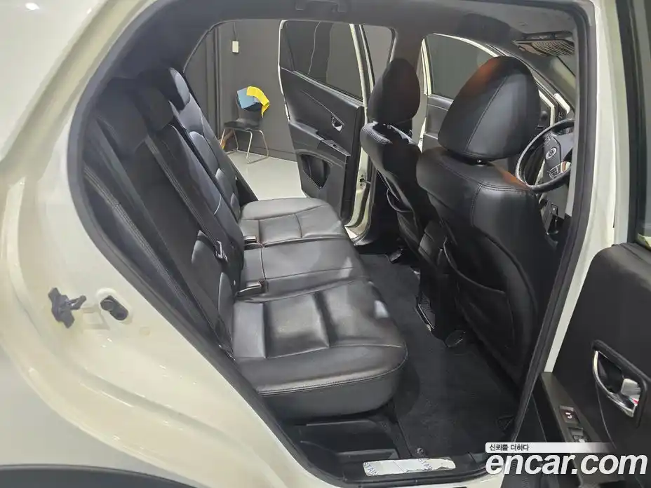 SsangYong Korando 2013 2.0 Автомат в Москве № 617854, фото 14