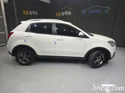 SsangYong Korando 2013 2.0 Автомат в Москве № 617854, миниатюра 7
