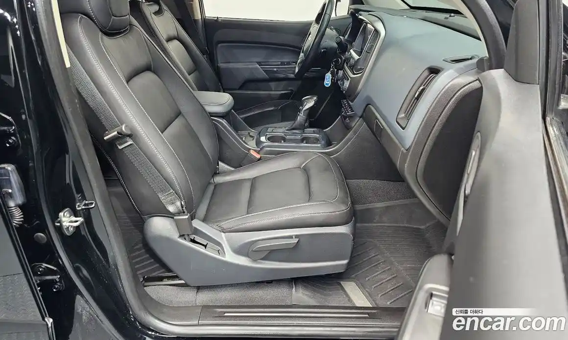 Chevrolet Colorado 2022 3.6 Автомат в Москве № 618202, фото 10