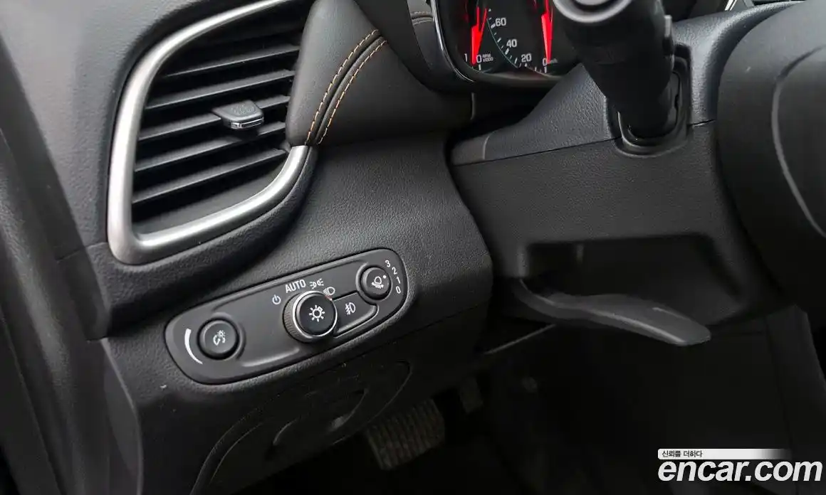 Chevrolet Trax 2021 1.4 Автомат в Москве № 618406, фото 17