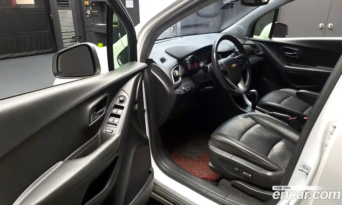 Chevrolet Trax 2018 1.4 Автомат в Москве № 618761, фото 10