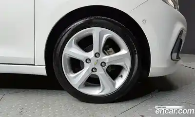 Chevrolet Spark 2016 1.0 Автомат в Москве № 618970, миниатюра 5