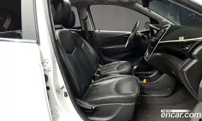 Chevrolet Spark 2016 1.0 Автомат в Москве № 618970, миниатюра 10